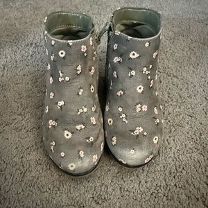 Cat and jack grey floral boots